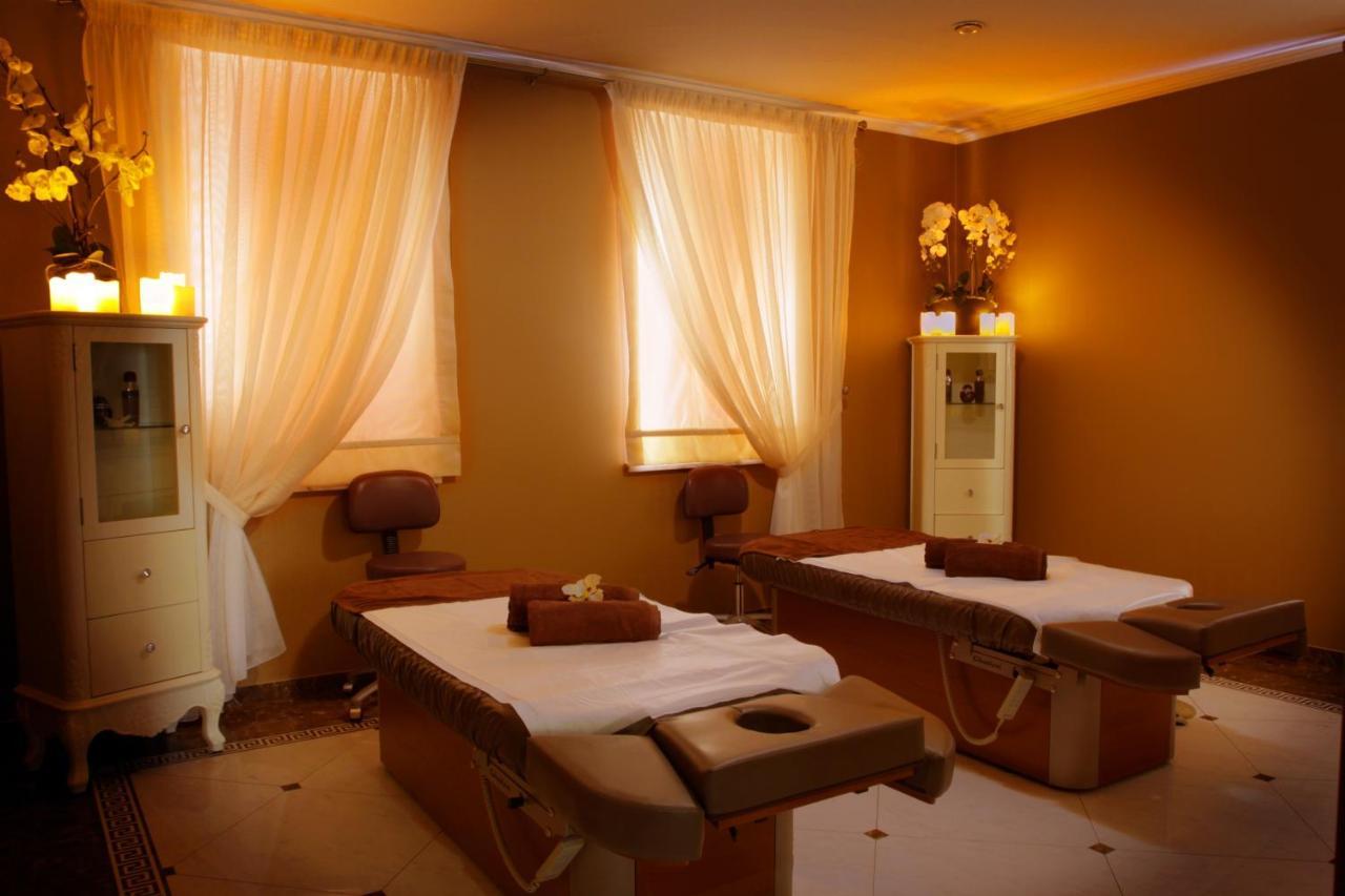 Palac Zelechow Spa & Wellness Esterno foto