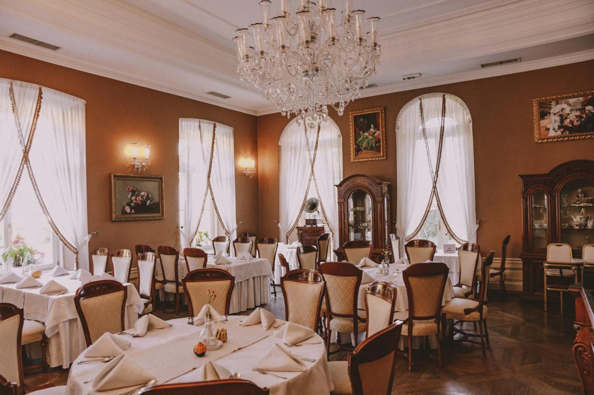 Palac Zelechow Spa & Wellness Esterno foto