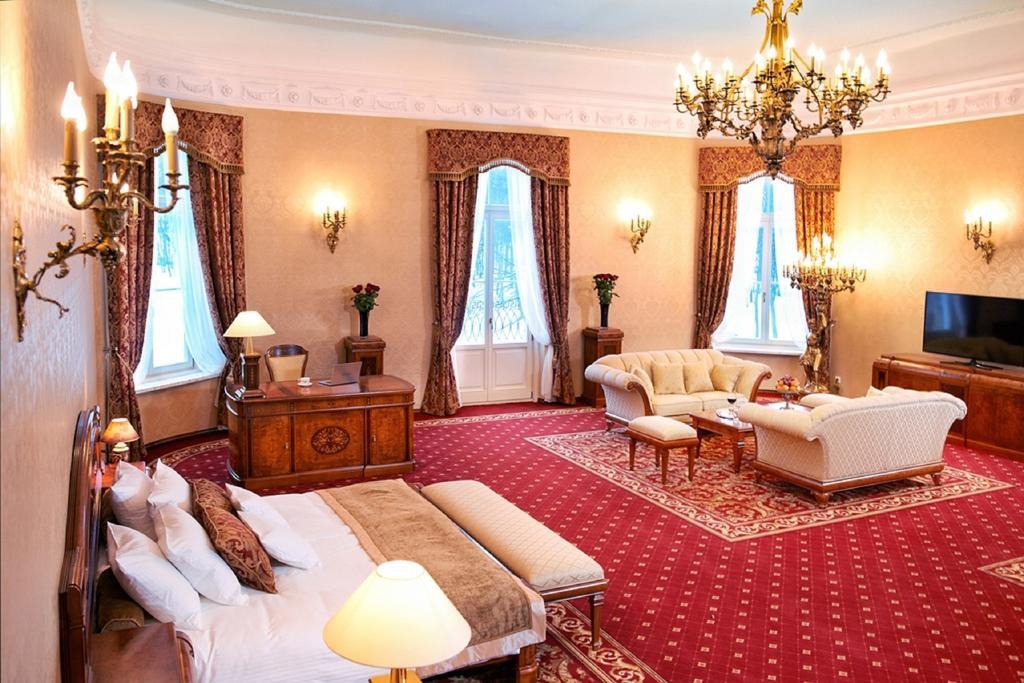 Palac Zelechow Spa & Wellness Esterno foto